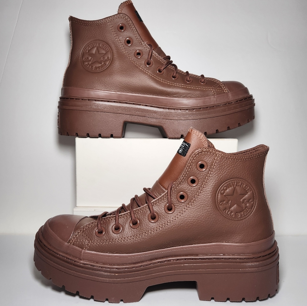 Chocolate lugged platform waterproof heel